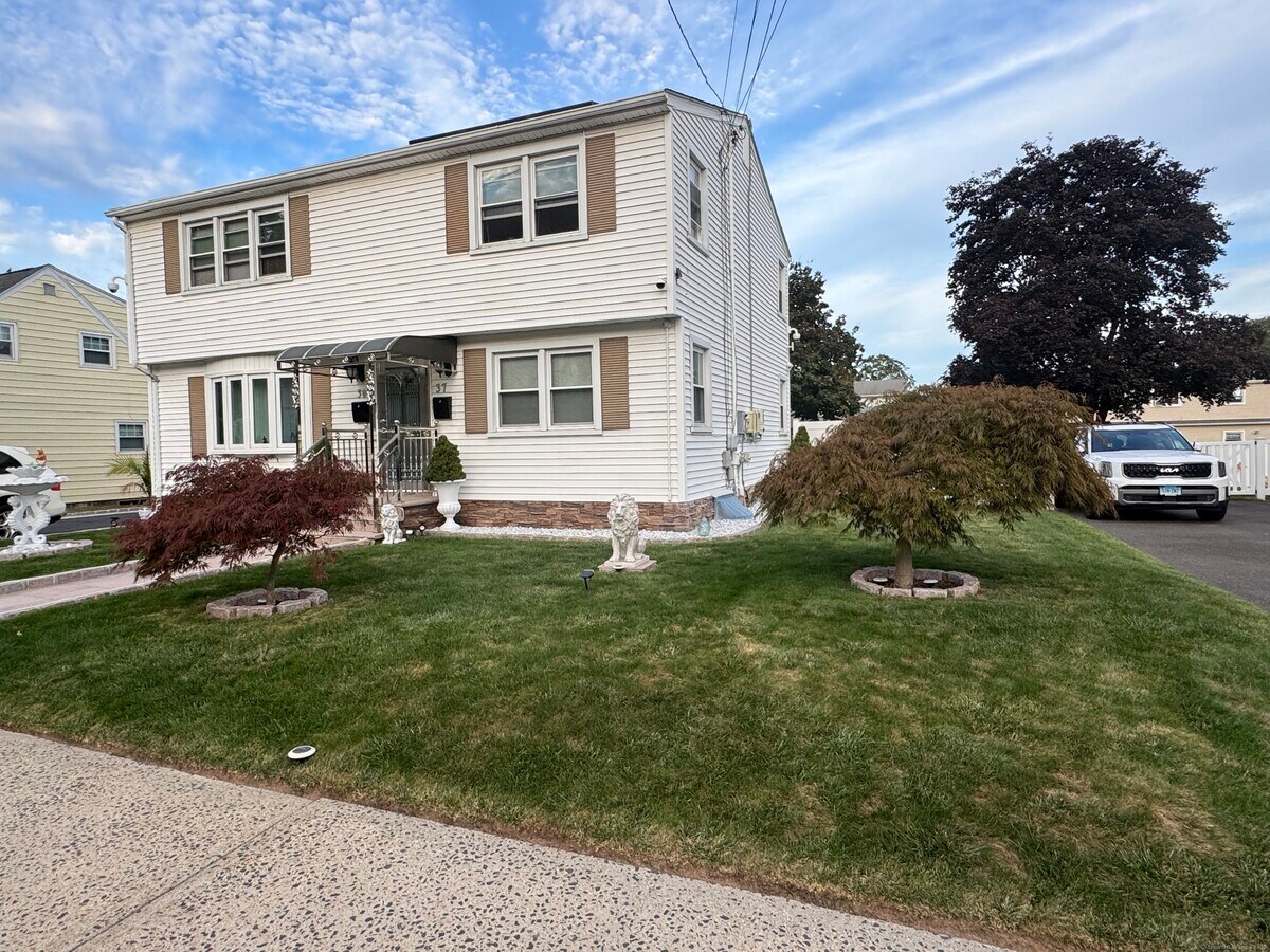 Photo - 37 Elizabeth Ann Dr