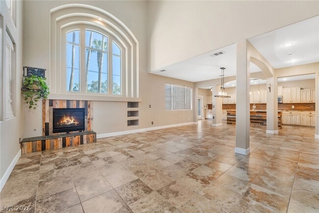 Photo - 14 Candide St