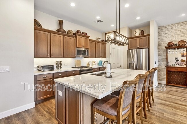 Building Photo - 30737 S Osprey Dr