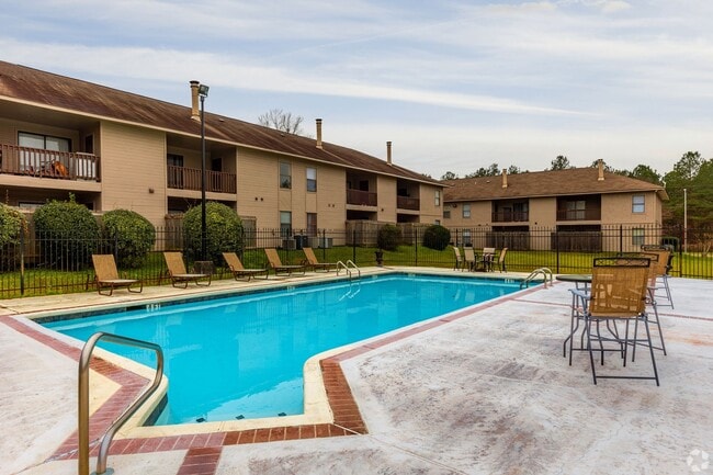 Cedar Creek Village