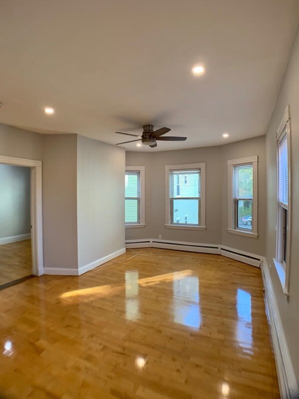 Photo - 30 Forbes St