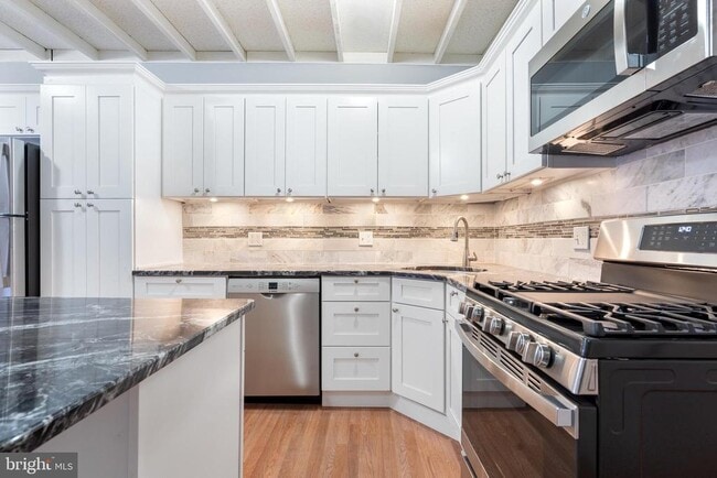 Photo - 714 S Randolph St