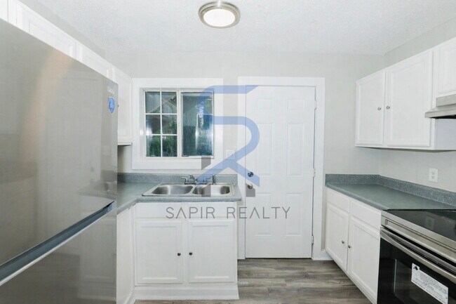 Photo - Newly Updated All-Electric 2BR/1.5BA in Campbelton Rd Unit 1