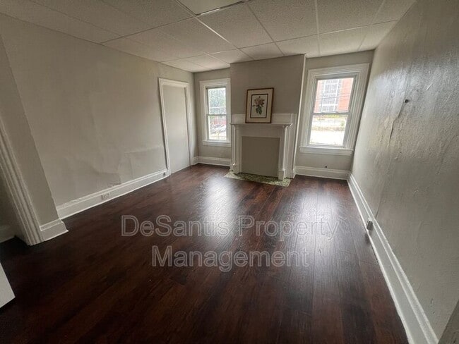 Photo - 42 Van Braam St Unit 2