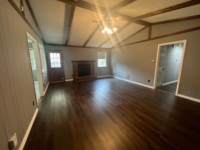 Photo - 8405 Oak Ridge Rd