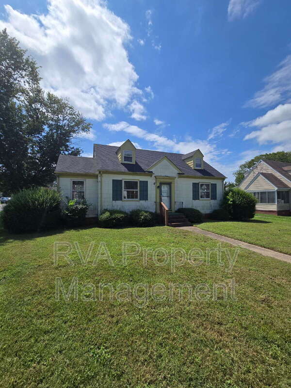 Photo - 1915 Parlow Dr