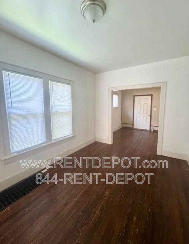 Photo - 1004 N Governor St
