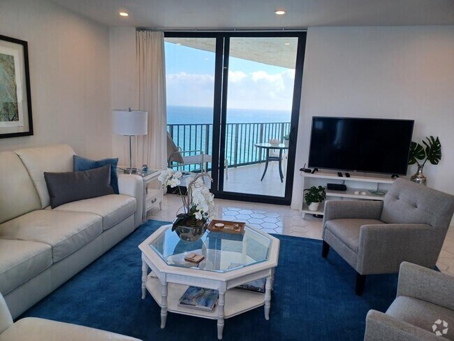 Building Photo - 5420 N Ocean Dr Unit 1705 Rental