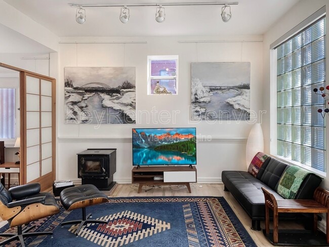 Photo - 3514 Navajo St