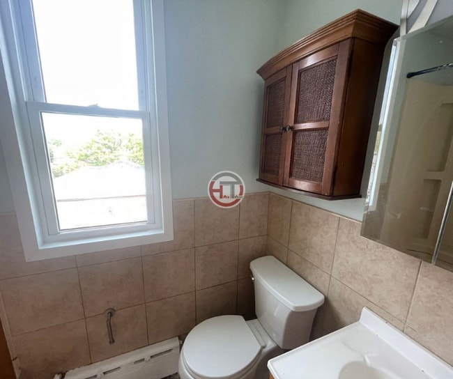 Photo - 2956 Paine St Unit 3