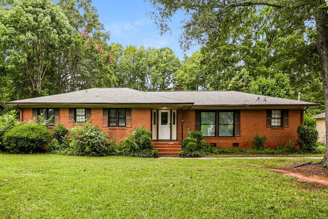 Building Photo - 758 Denning Pl Rental