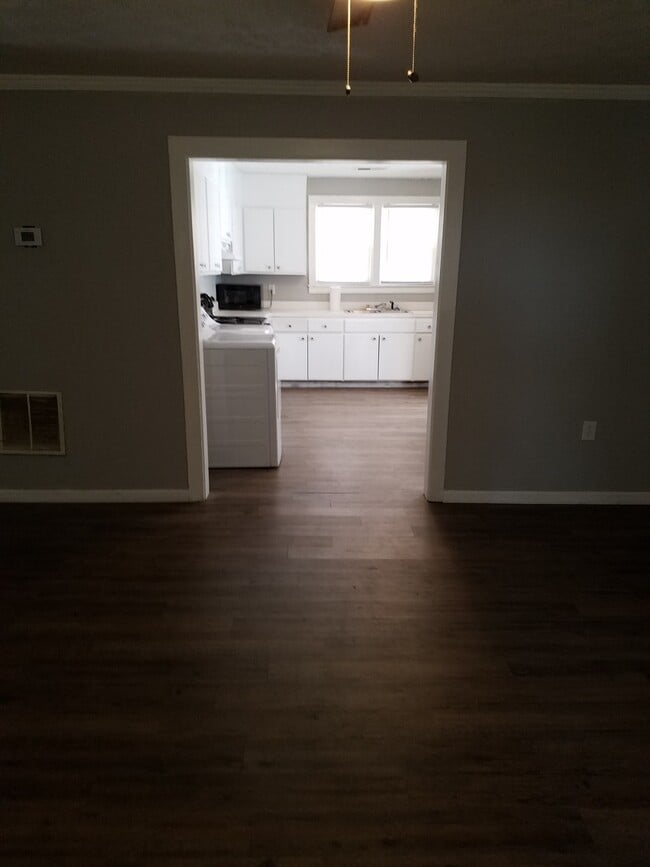 Photo - 1713 Darwin Rd SE Unit A