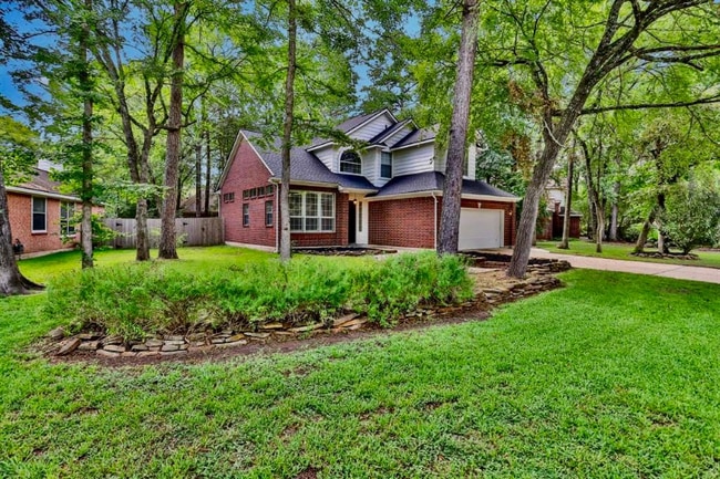 Photo - 111 S Winterport Cir House