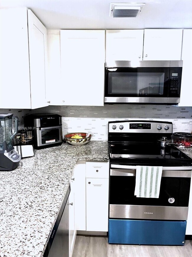 Photo - 2024 Champions Way