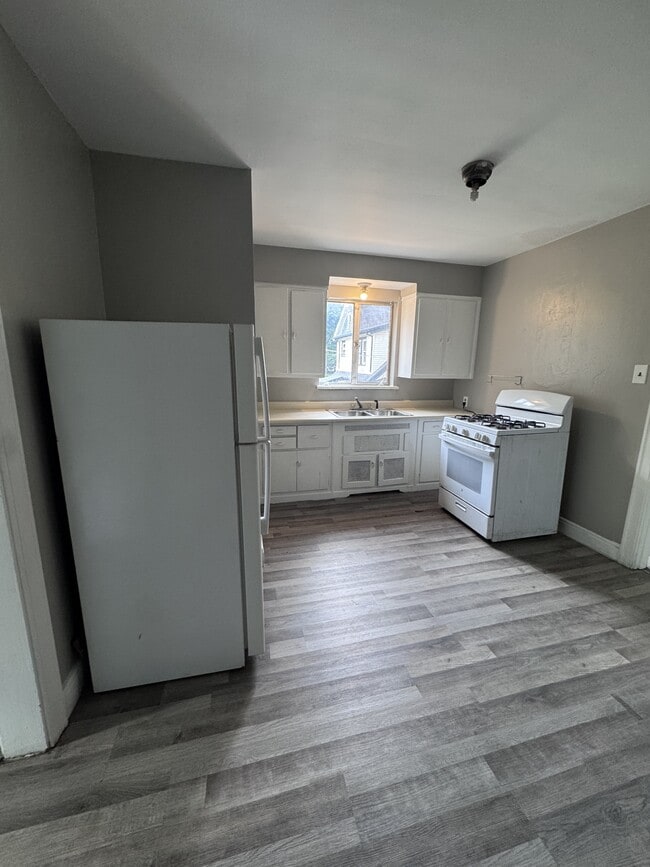 Photo - 3872 Vine St Unit 3