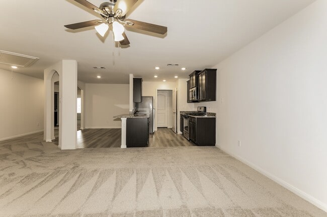 Photo - 26861 Steinbeck Dr