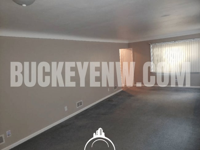 Photo - 3 Bed Home -Ottawa Neighborhood