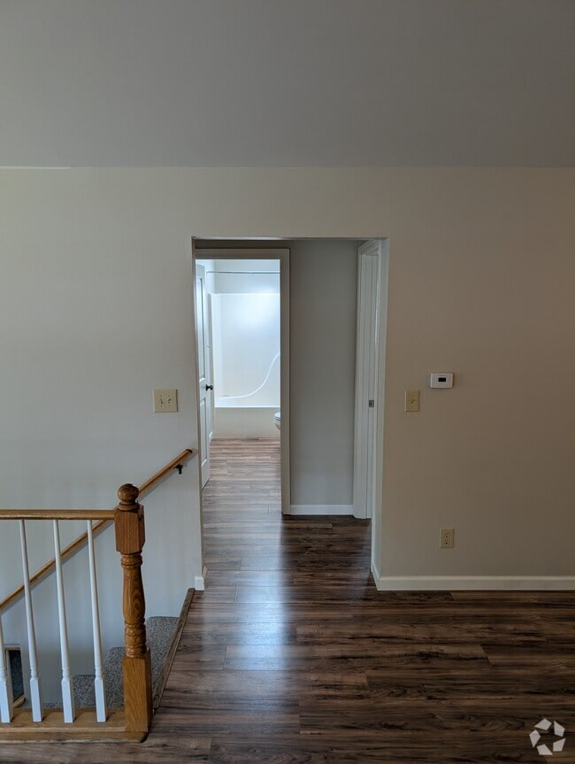 Building Photo - 5502 Gordon St Rental