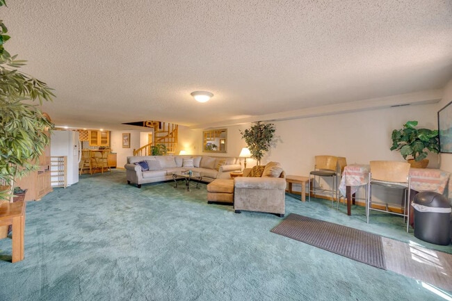 Photo - 19 Crescent Ln Unidad ID1386203P