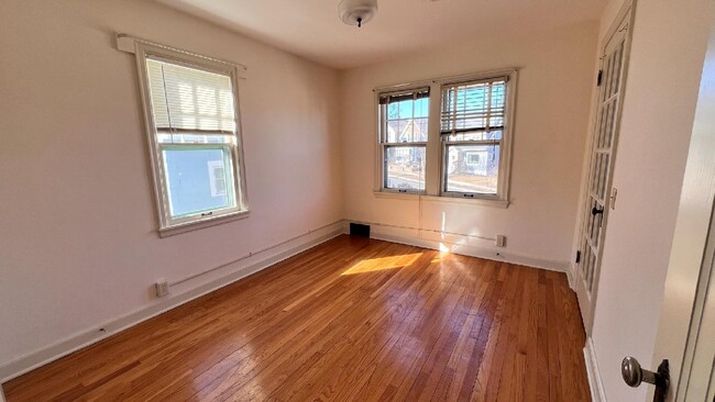 Photo - 3123 Atwood Ave Unidad 3123 Atwood Ave Apt #1