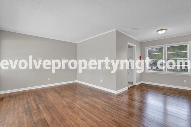 Photo - 1012 Mt Moriah Rd