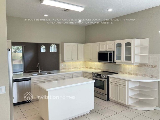 Photo - 12317 Woodlands Cir