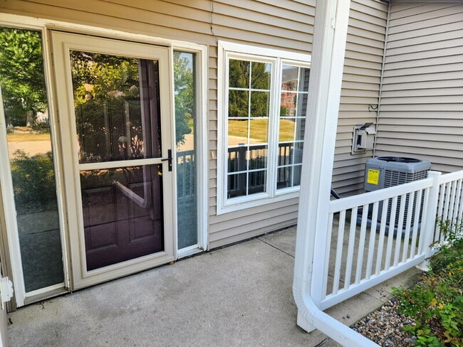 Photo - 2008 NW Ashton Ln