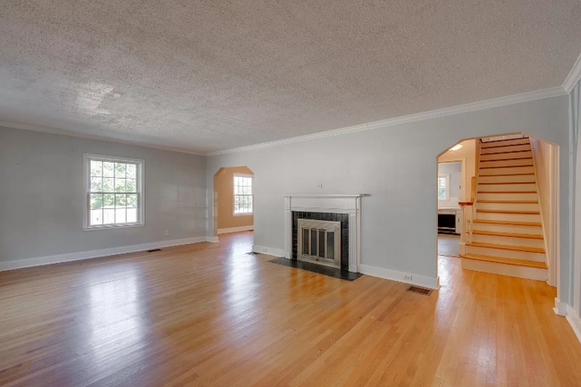 Photo - 510 Las Lomas Dr