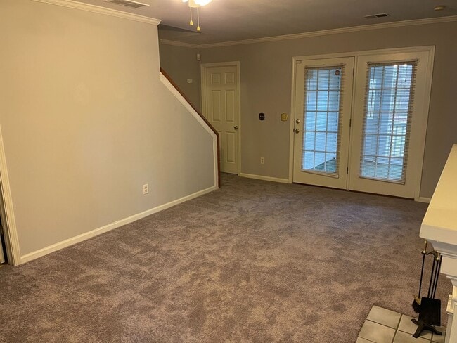 Photo - Spacious 3-Bedroom Townhome in Ballantyne Area