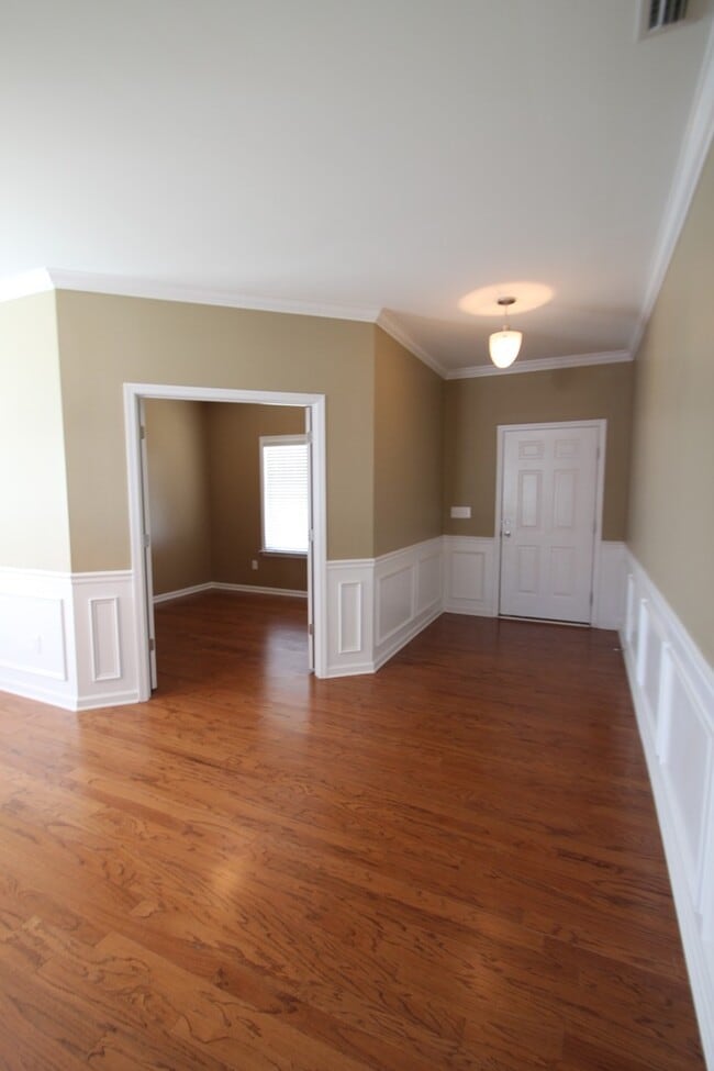 1112 Jasmine Dr