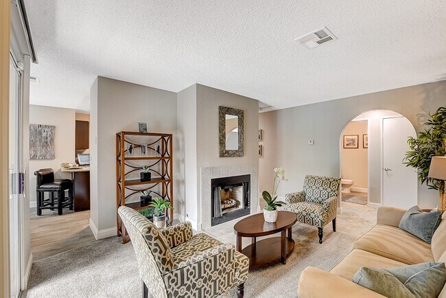 Photo - Breakers Apartments