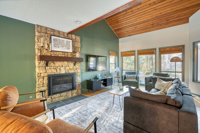 65377 E Sandy River Ln Unit SI ID1611988P