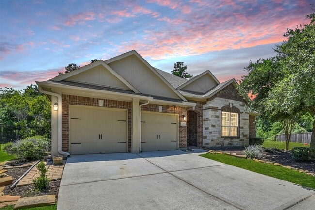 Building Photo - 10 Windsinger Court Rental