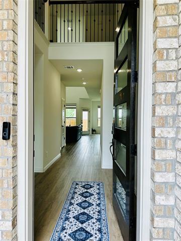 1212 Rosebay Dr