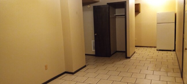 Photo - 902 Cynthia St Unit 48