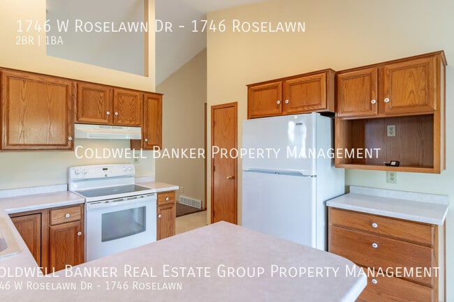 Photo - 1746 W Roselawn Dr Unidad 1746 Roselawn