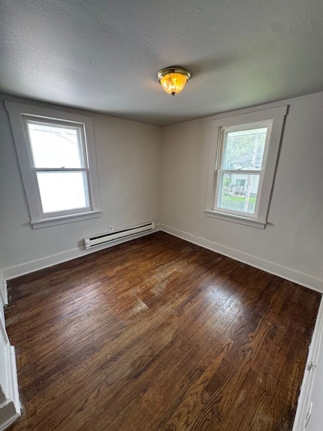 Photo - 1516 Bayer Ave