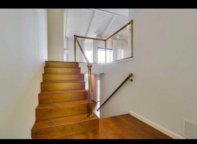 Stairs - 1941 Alga Rd