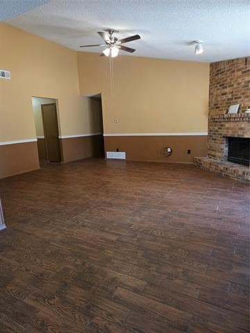 Photo - 6101 Cool Springs Dr