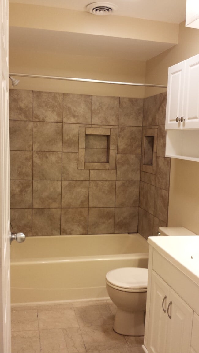 Photo - 430 N Washington Ave Unidad B