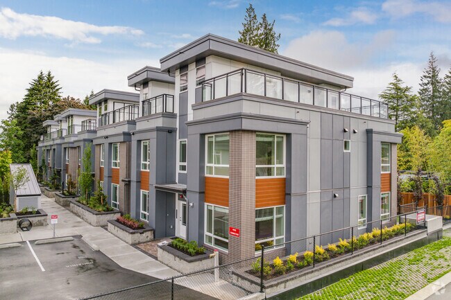 Townhomes - The McCallum