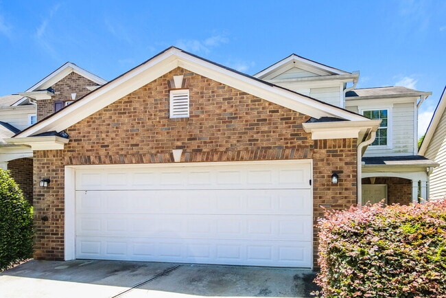 Building Photo - 2032 Appaloosa Way