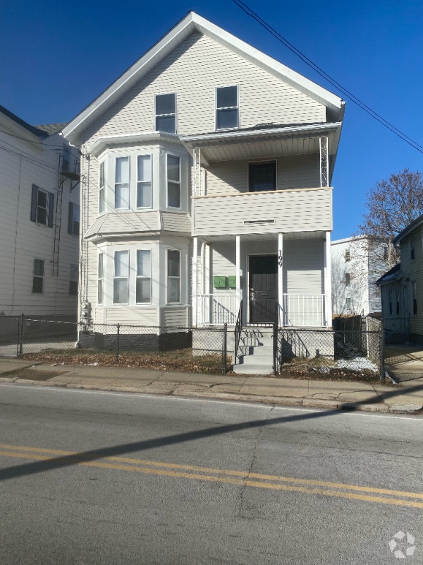 Building Photo - 199 Pawtucket Ave Rental
