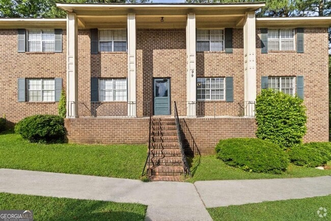Building Photo - 99 Rhett Butler Dr Unit 8 Rental