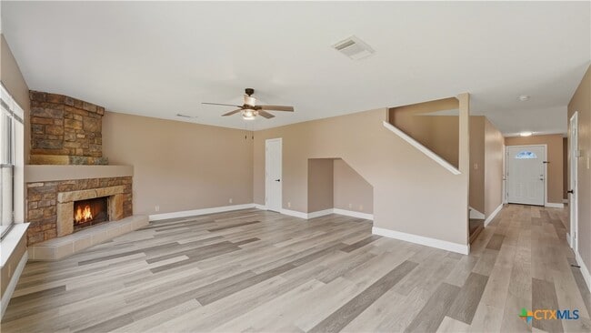 Building Photo - 7338 Raintree Forest