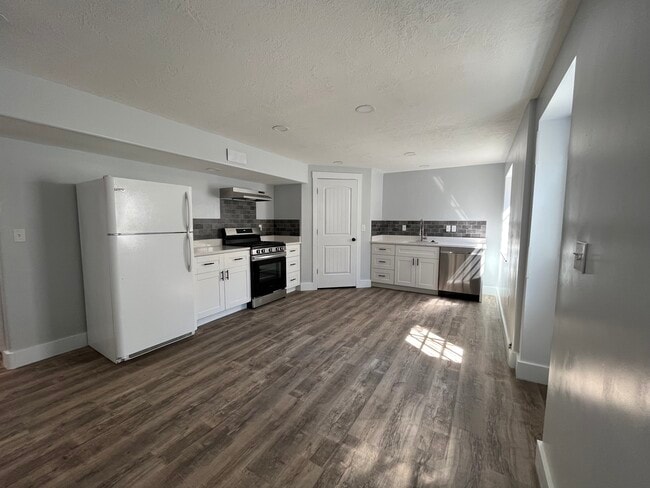 Photo - 315 W 500 S St