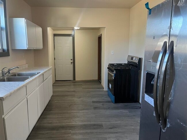 Photo - 1027 S Chicago Ave