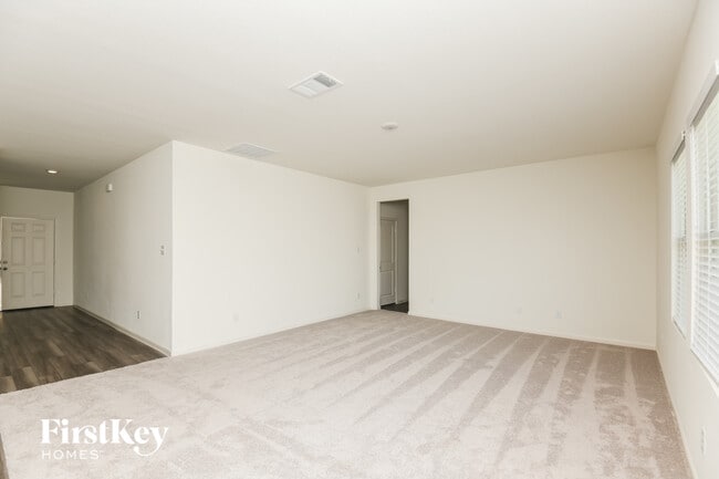 Photo - 8356 Hawkview Dr