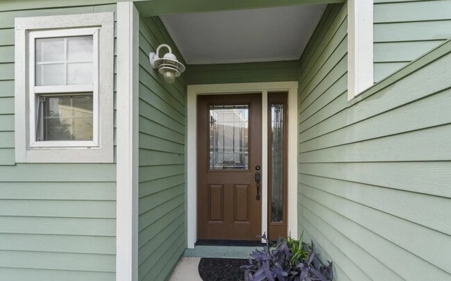 Photo - 1442 Spindrift Cir E