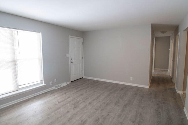 4242 Santa Barbara